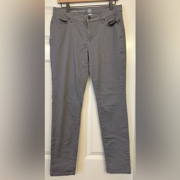 W62 Westport Signature Skinny Fit Jean Pants Gray Size 8 - Picture 2 of 13